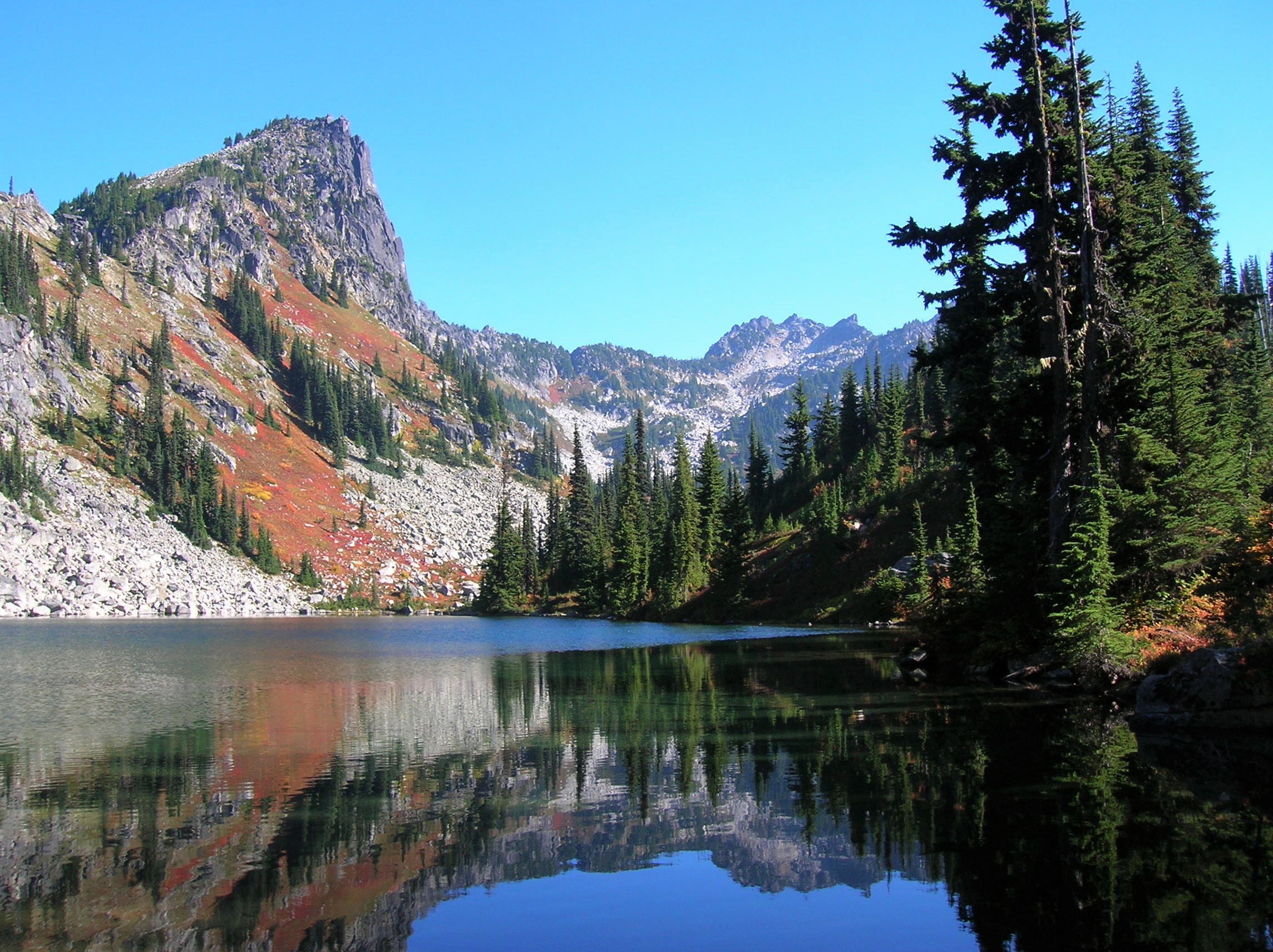 Chain Lakes in Alpine Lakes Wilderness.